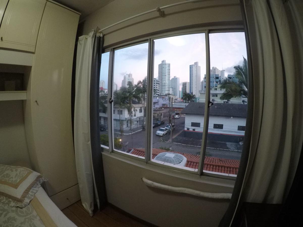 Edificio Long Beach Apartment บัลเนอาริโอ กังโบริว ภายนอก รูปภาพ
